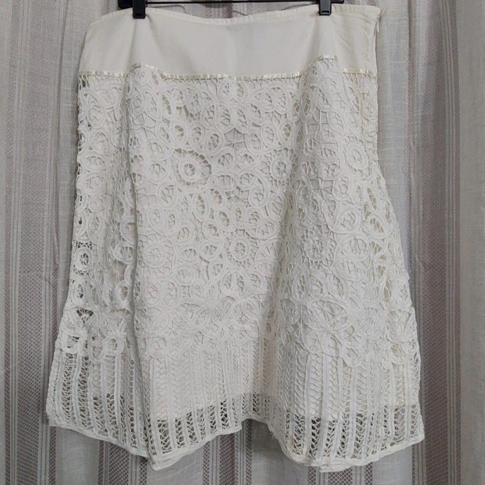 apt. 9 White Cotton Skirt Size 16